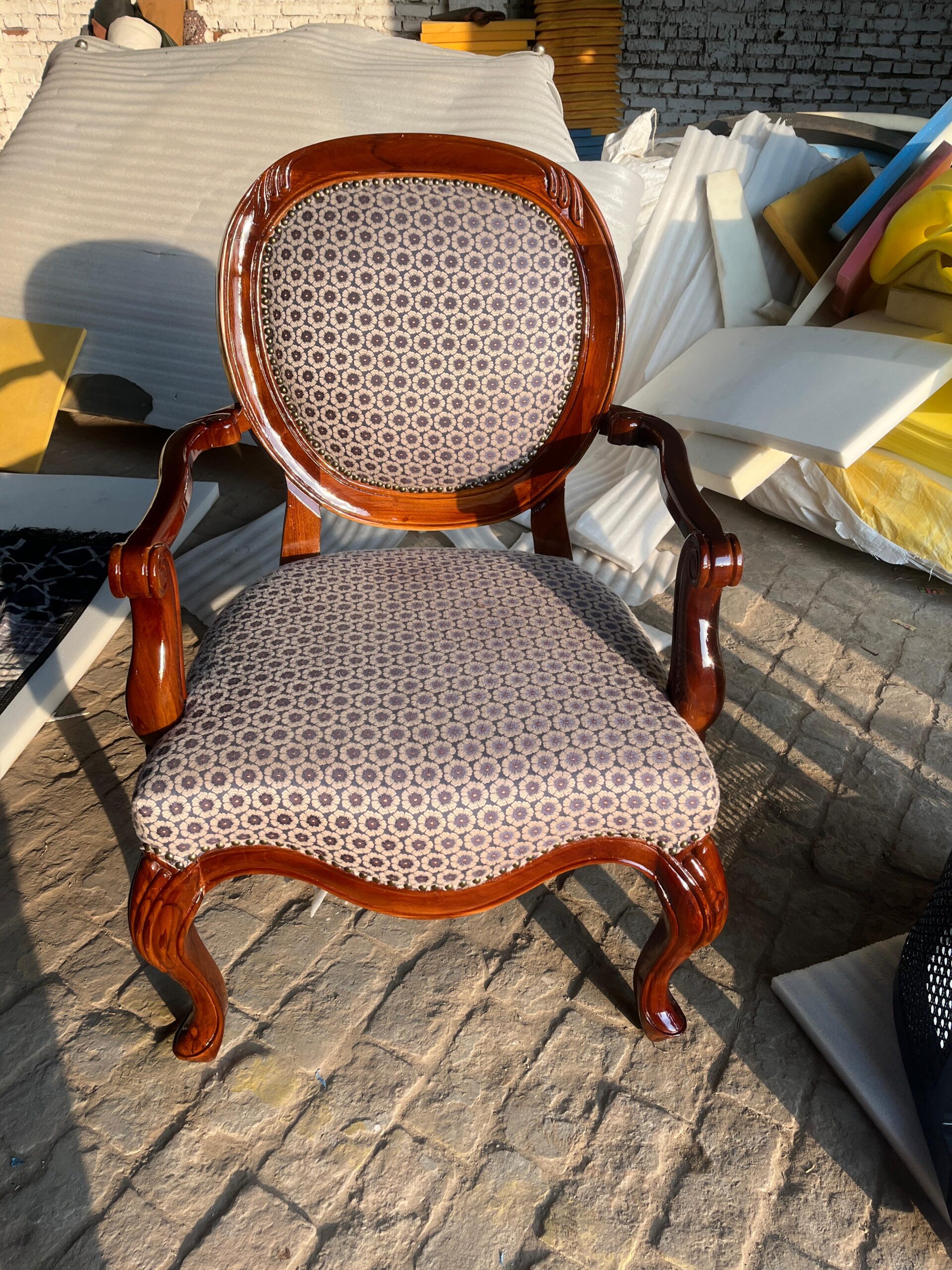 Sofa Chair - Image 4